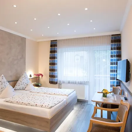 Szálloda Dornroeschen 3*