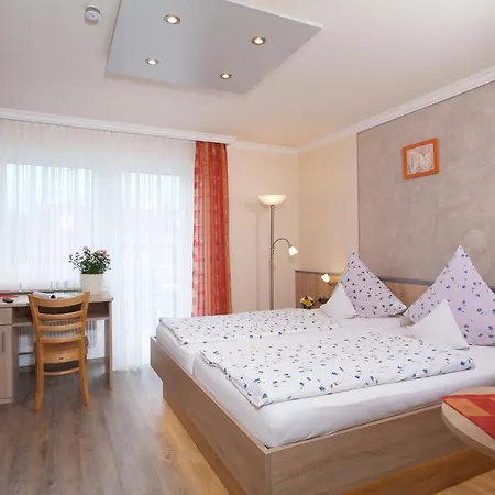 Dornroeschen 3* באד וויריסהופן